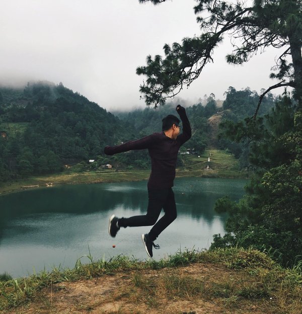 Voyage en solo : conseils et astuces pour une aventure inoubliable